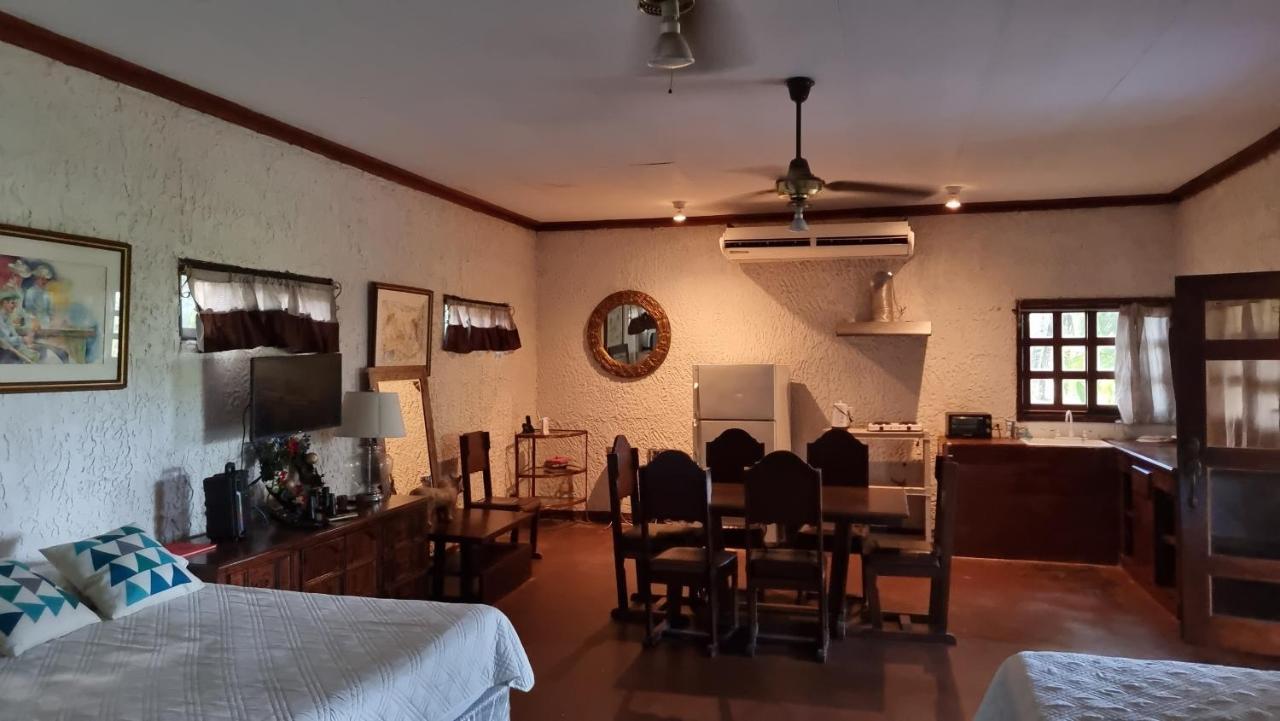 Plasencia Estate Омоа Екстериор снимка